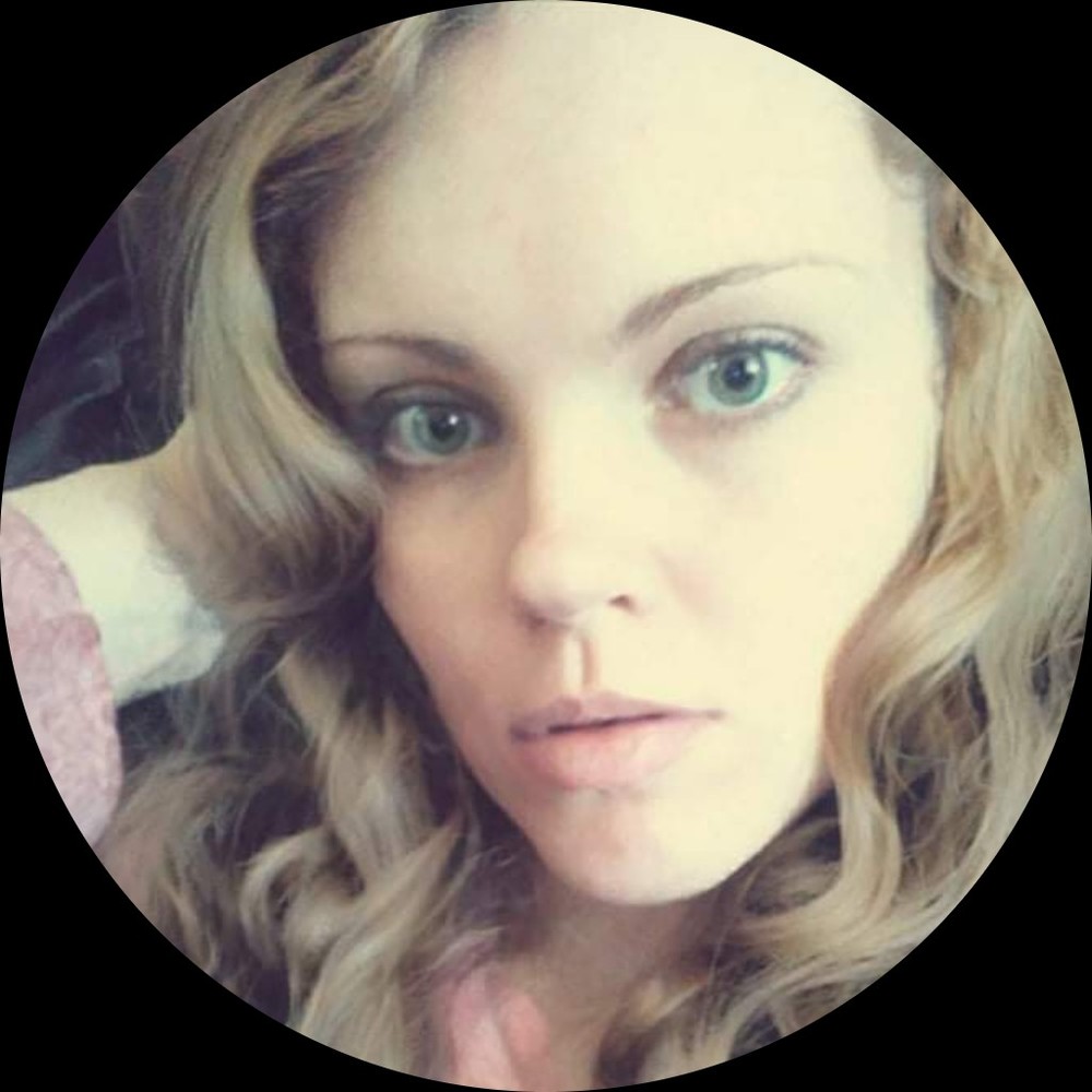 Meet your Posher, Katelyn